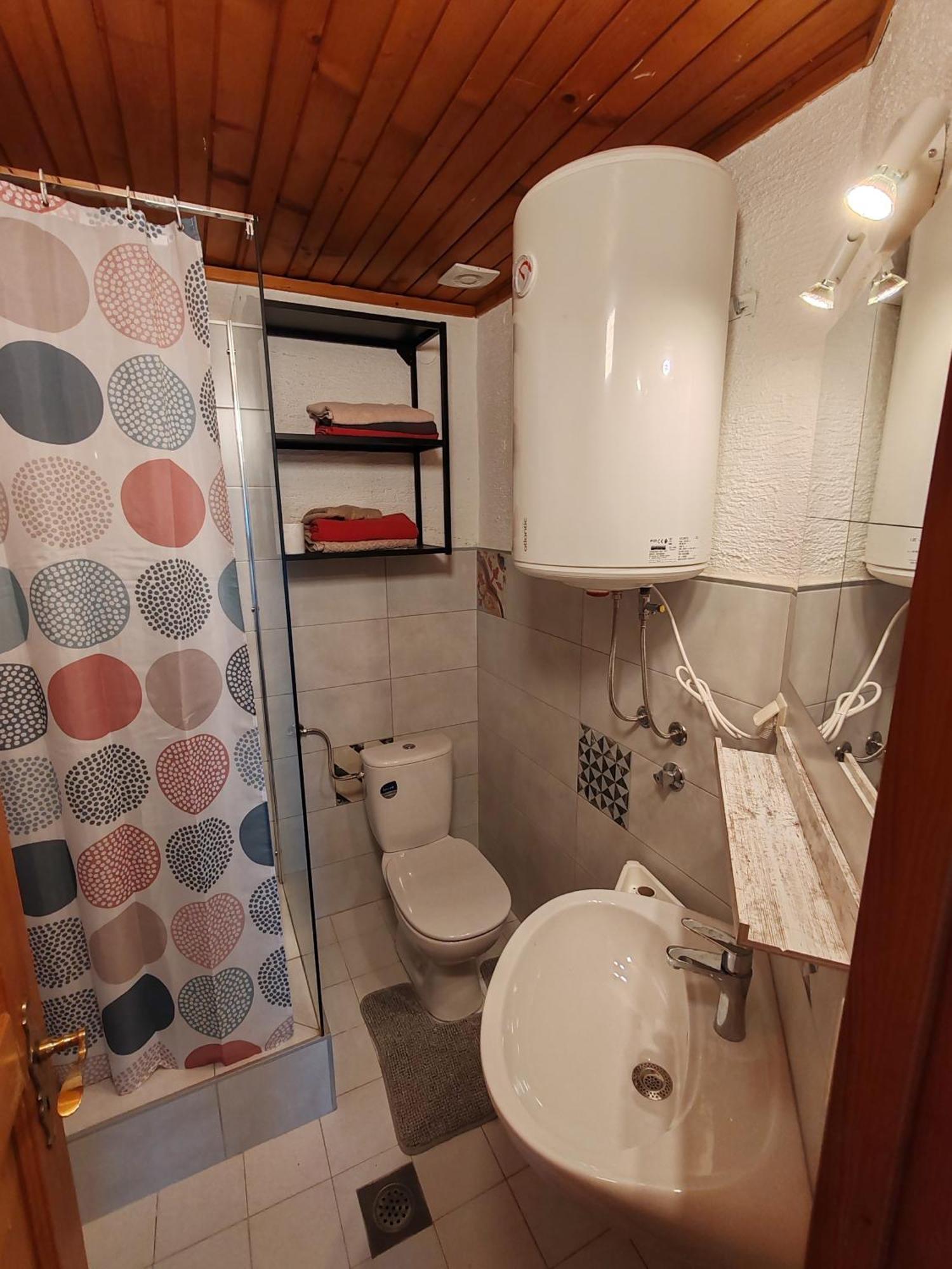 Apartment Ursa Major Preddvor Екстериор снимка