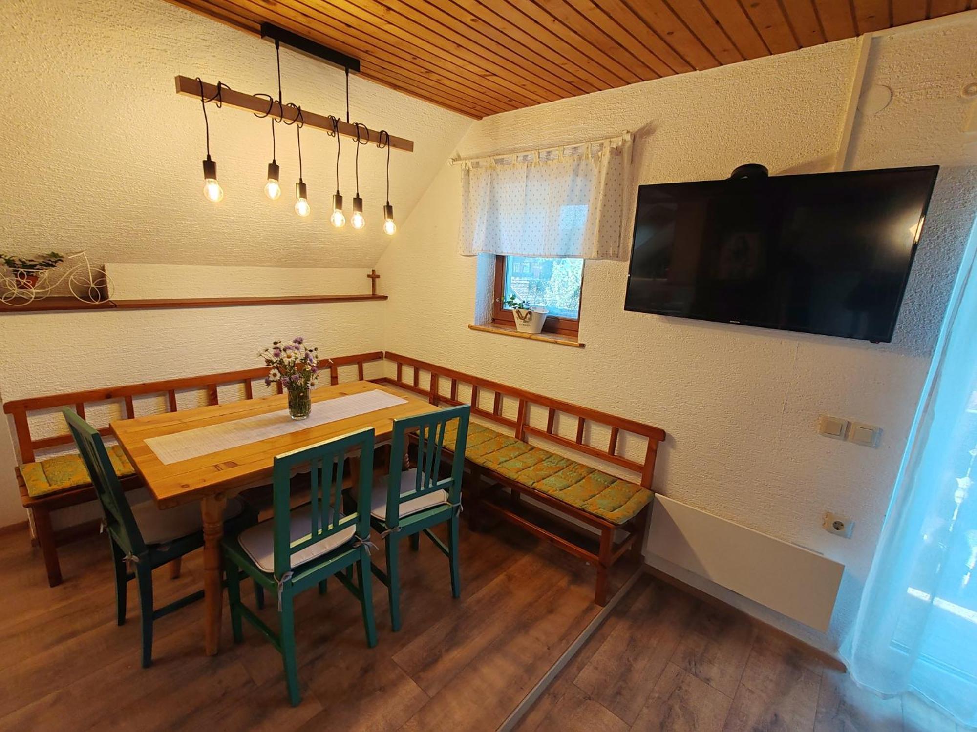 Apartment Ursa Major Preddvor Екстериор снимка
